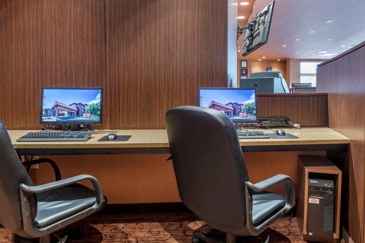 Best Western Plus, Bathurst Hotel & Suites Ngoại thất bức ảnh