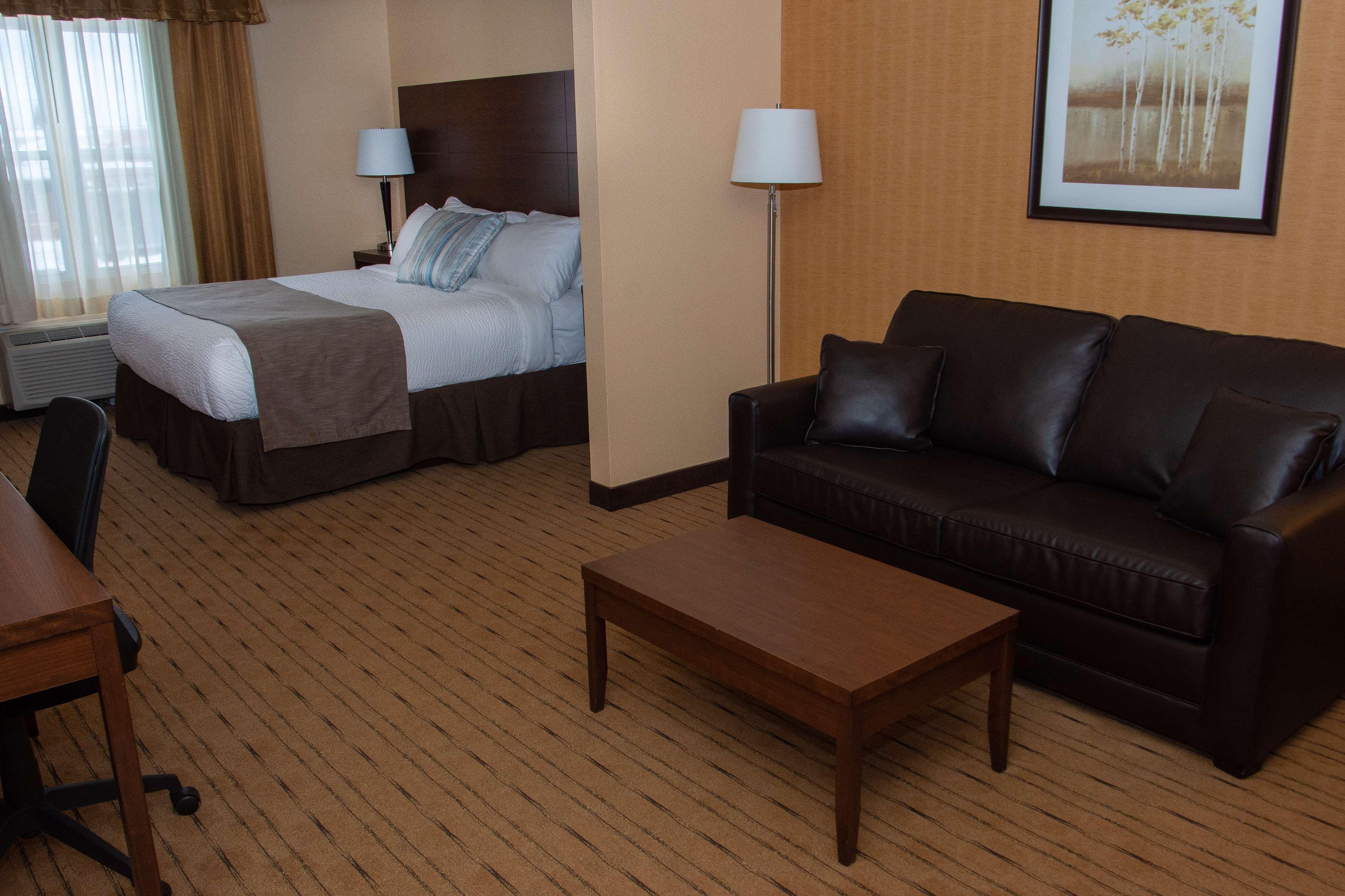 Best Western Plus, Bathurst Hotel & Suites Ngoại thất bức ảnh